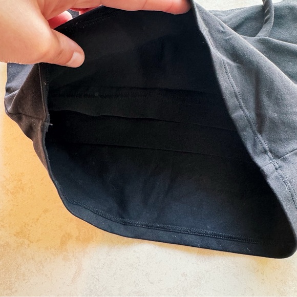 Lemedy (Amazon) Padded Workout Tank Top - Longline Sports Bra - Picture 5 of 6